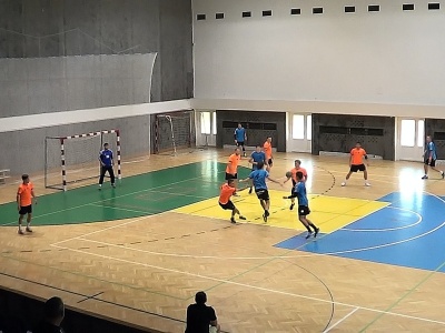 ilmuzi/hcas-chodov-2kolocp-150918.jpg ilmuzi/hcas-chodov-2kolocp-150918.jpg